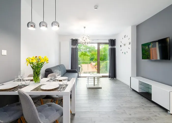 Good Time - Stone Hill Sklářská Poruba