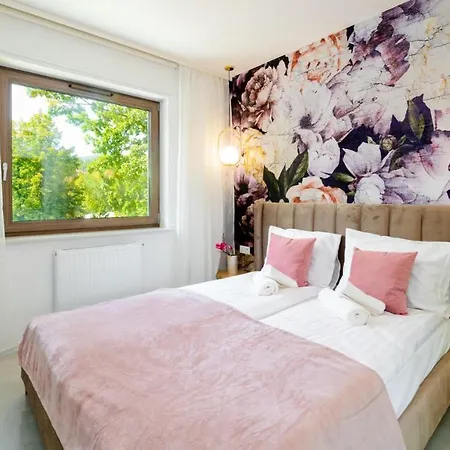 Apartament Good Time - Stone Hill *