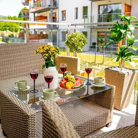 Good Time - Stone Hill *